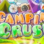 Rengarenk Camping Crush yazısının önünde kamp malzemeleri ve doğa manzarası