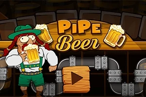 Yeşil geleneksel kıyafetler giymiş bir karakter, elinde bir bardak bira tutuyor; arka planında Pipe Beer yazısı ve bira simgeleri ile borular bulunuyor