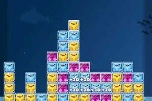 Renkli blokların yığılmış hali ve +20 puan göstergeleri